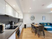 2 Bed Flat, Falcondale Court, NW10