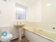References Pending 2 bed Flat