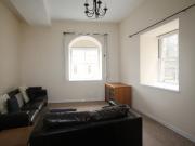 2 bed flat for rent in The Shore