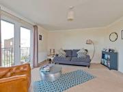 2 bed flat for sale