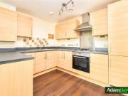 2 bed flat for sale