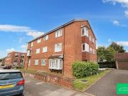 2 bed flat for sale