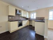 2 bed flat for sale