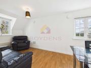 2 bed flat for sale