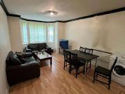 2 bed flat for sale