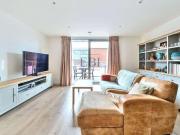 2 bed flat for sale