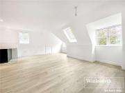 2 bed flat for sale