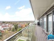 2 bed flat for sale