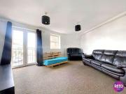 2 bed flat for sale