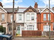 2 bed flat for sale