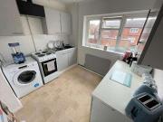 2 bed flat for sale