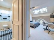2 bed flat for sale