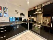 2 bed flat for sale