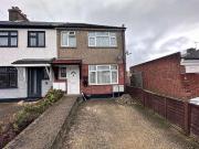 2 bed flat for sale
