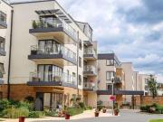 2 bed flat for sale