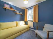 2 bed flat for sale