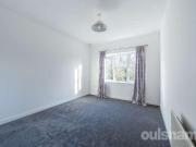 2 bed flat for sale