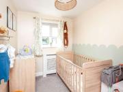 2 bed flat for sale