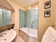 2 Bed Flat, Friars Stile Road, TW10