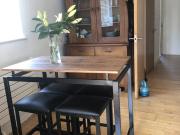 2 Bed Flat + Gated Parking + Balcony