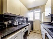 2 Bed Flat, Gilton Road, SE6