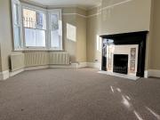 2 Bed Flat, Harwood Road, SW6