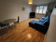 2 Bed Flat, Hawthornden Place, EH7