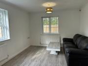 2 Bed Flat, Heathside Close, IG2