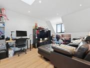 2 Bed Flat, Hoop Lane, NW11
