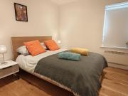 2 Bed Flat in St. Davids Square, E14 3WG