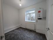 2 Bed Flat, Littleton Road, M7