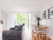 2 Bed Flat, London, SE23