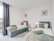 2 Bed Flat, London, SW11