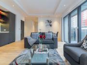 2 Bed Flat, Meade House London City Island, E14