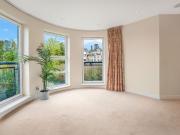 2 Bed Flat, Meggetland View, EH14