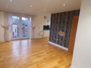 2 bed flat, near all amenaties Northenden m22