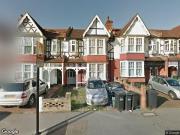 2 Bed Flat, Norbury Crescent, SW16