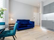 2 Bed Flat, North Kensington, W12