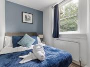 2 Bed Flat, Oakley Square, NW1