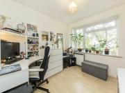 2 Bed flat on Spencer Hill Road, Wimbledon, SW19