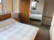 2 Bed Flat, Oyster Wharf, SW11 2 Bed Flat, Oyster Wharf, SW11