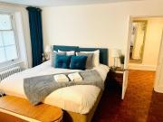 2 Bed Flat, Powis Square, BN1