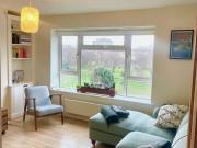 2 Bed Flat, Queensbridge Court, E2