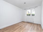 2 Bed Flat, Rowe House, E9