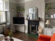 2 bed flat Short term let