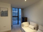 2 Bed Flat, South Quay Plaza, E14