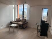 2 Bed Flat, Spinners Way, M15