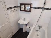 2 Bed Flat, Stevens Avenue, E9