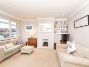2 Bed Flat, Streatham Common, SW16