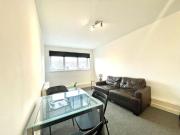 2 Bed Flat, Summerhill Court, BS5